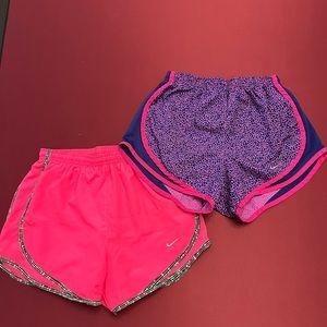 XS NIKE RUNNING SHORTS